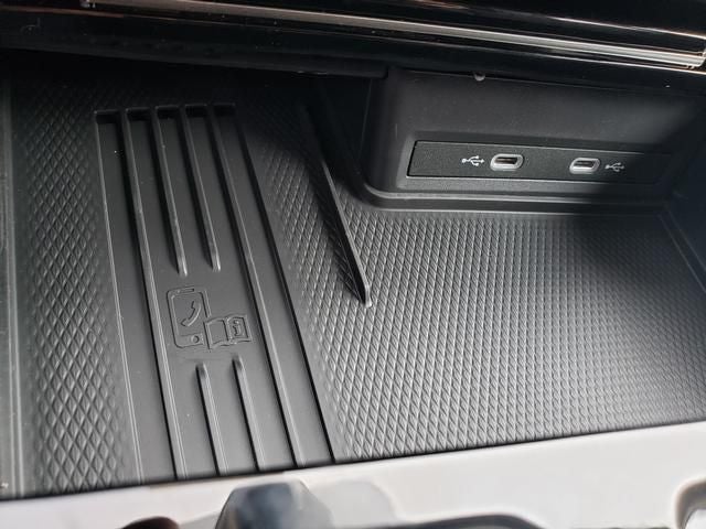 2026 Volkswagen Atlas SE w/Technology