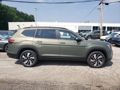 2026 Volkswagen Atlas SE w/Technology