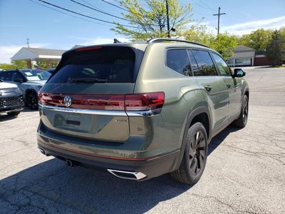 2026 Volkswagen Atlas SE w/Technology