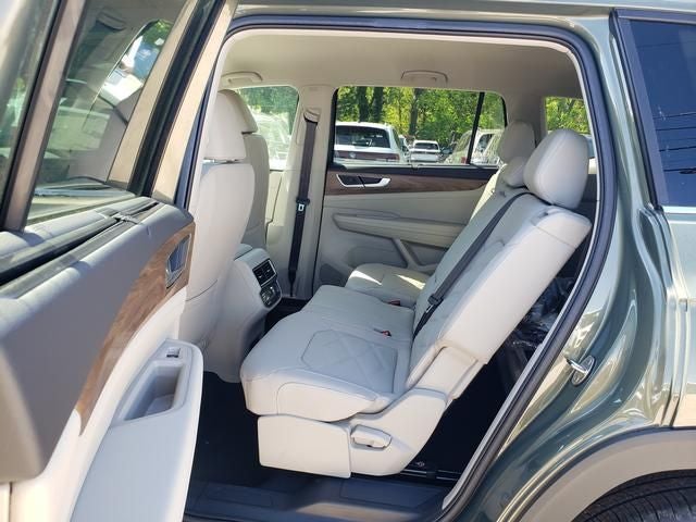 2026 Volkswagen Atlas SE w/Technology