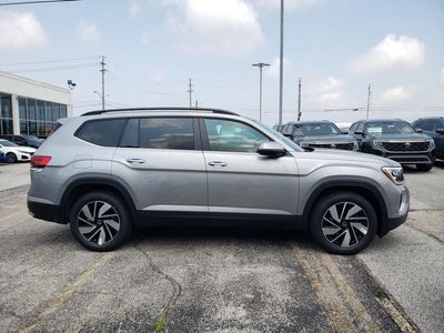 2026 Volkswagen Atlas SE w/Technology