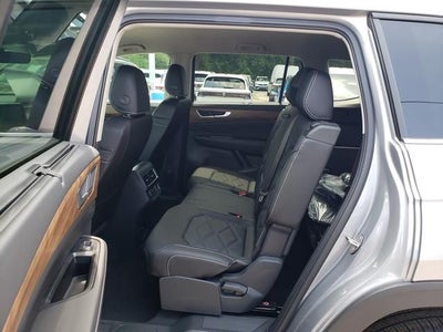 2026 Volkswagen Atlas SE w/Technology