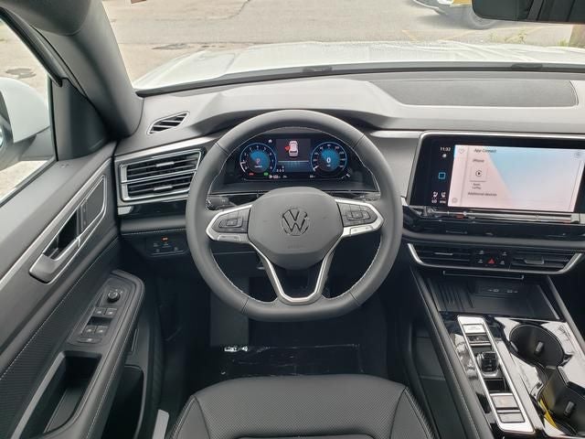 2026 Volkswagen Atlas Cross Sport SE w/Technology