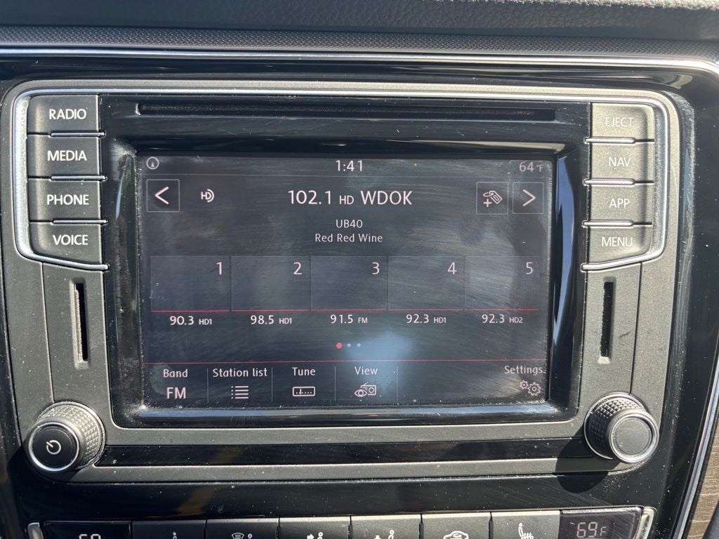 2018 Volkswagen Passat 2.0T SE