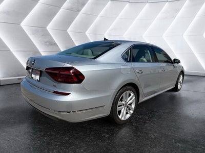 2018 Volkswagen Passat 2.0T SE