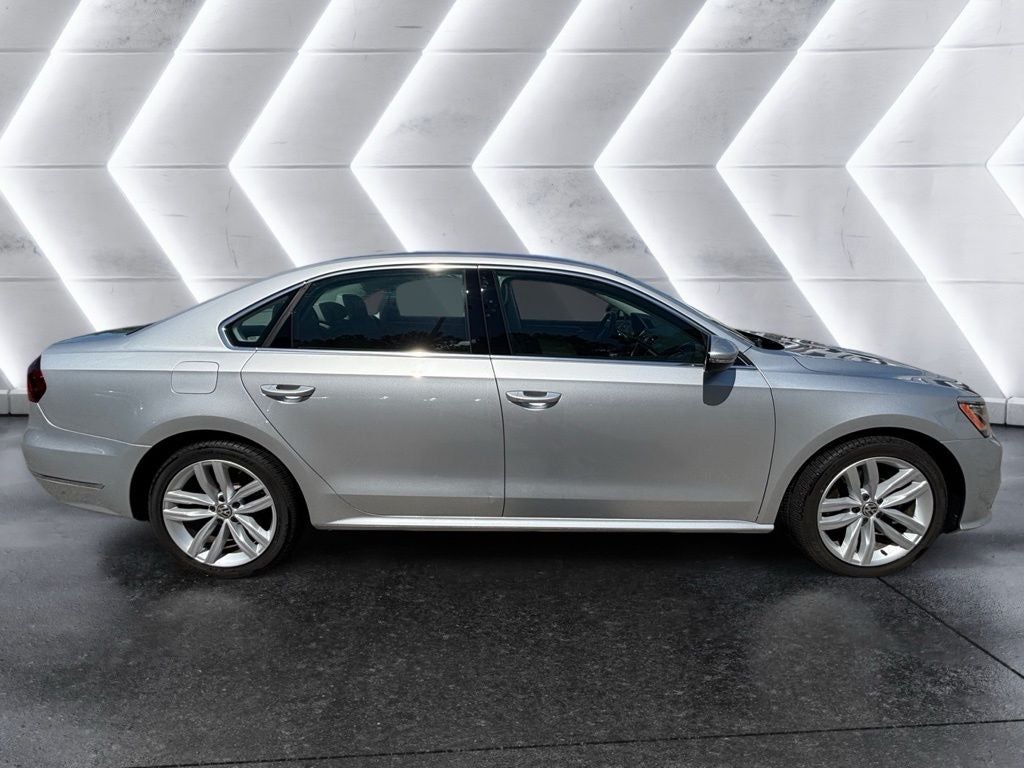 2018 Volkswagen Passat 2.0T SE