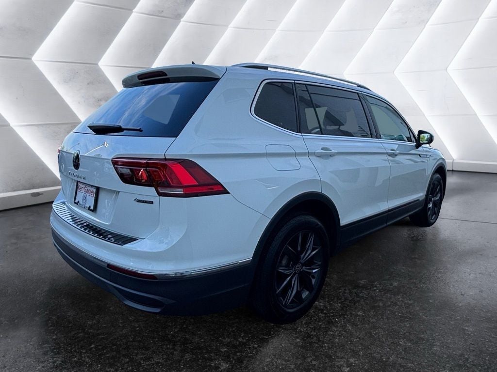 2024 Volkswagen Tiguan 2.0T SE