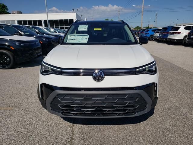 2026 Volkswagen Taos 1.5T SE Black