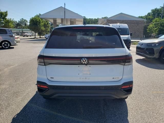 2026 Volkswagen Taos 1.5T SE Black