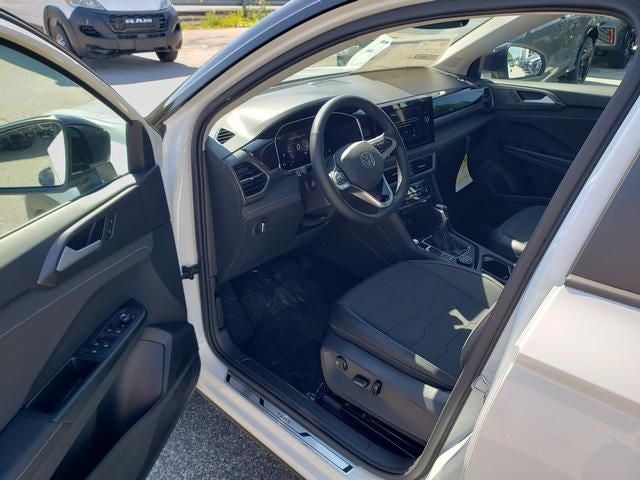 2026 Volkswagen Taos 1.5T SE Black