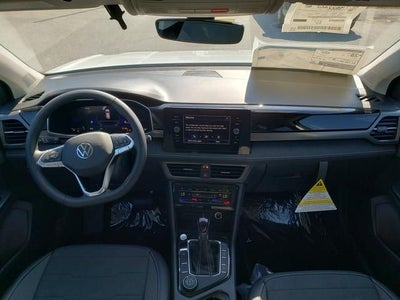 2026 Volkswagen Taos 1.5T SE Black