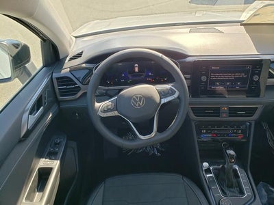 2026 Volkswagen Taos 1.5T SE Black