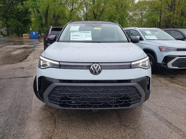 2026 Volkswagen Taos 1.5T SE Black