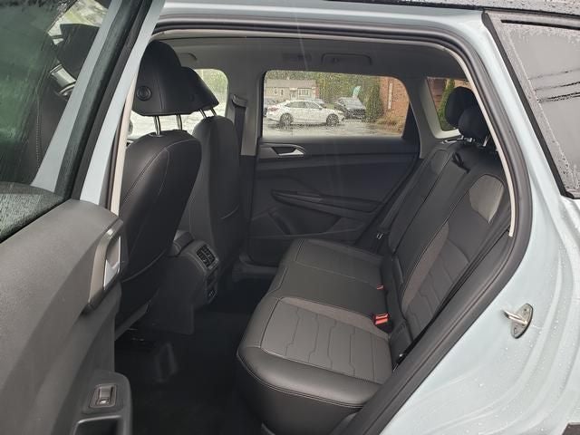 2026 Volkswagen Taos 1.5T SE Black