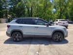 2026 Volkswagen Taos 1.5T SE Black
