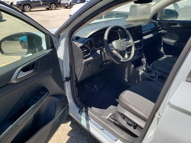 2026 Volkswagen Taos 1.5T SE Black
