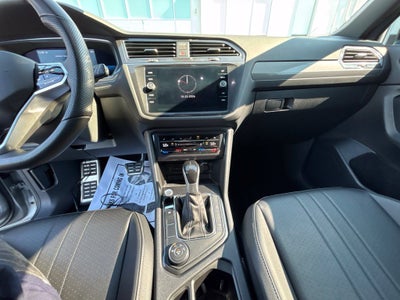 2023 Volkswagen Tiguan 2.0T SE R-Line Black