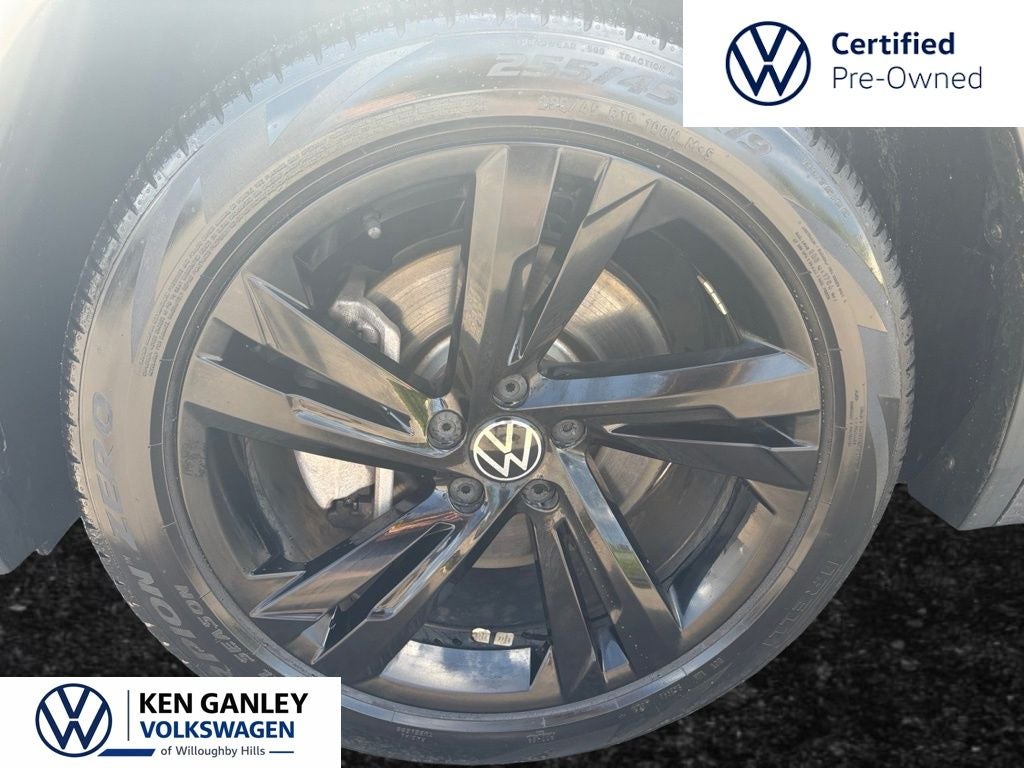 2024 Volkswagen Tiguan 2.0T SE R-Line Black