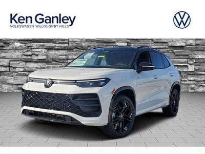 2026 Volkswagen Tiguan 2.0T SE R-Line Black