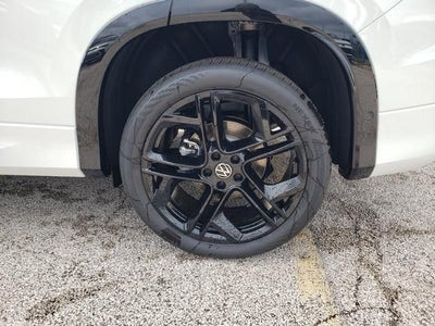 2026 Volkswagen Tiguan SE R-Line Black