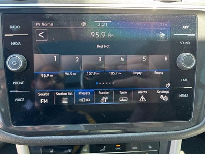 2024 Volkswagen Tiguan 2.0T SE