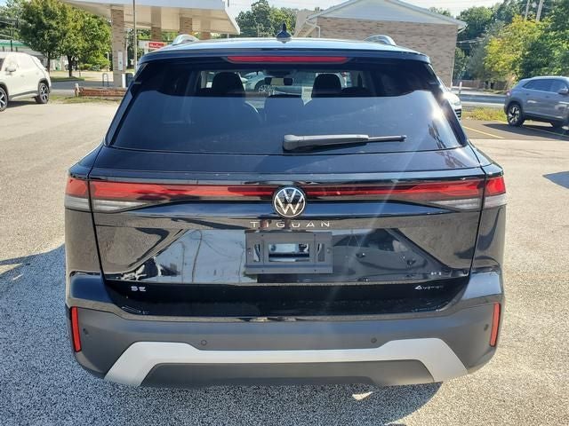2026 Volkswagen Tiguan 2.0T SE