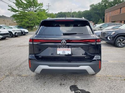 2026 Volkswagen Tiguan 2.0T SE