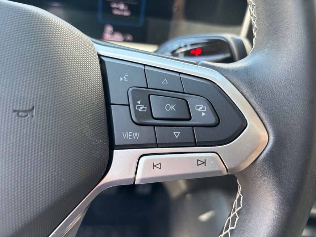 2025 Volkswagen Tiguan 2.0T SE