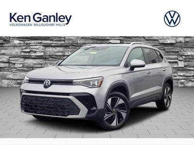 2025 Volkswagen Taos 1.5T SE
