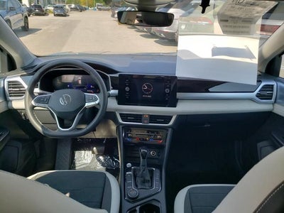 2026 Volkswagen Taos 1.5T SE