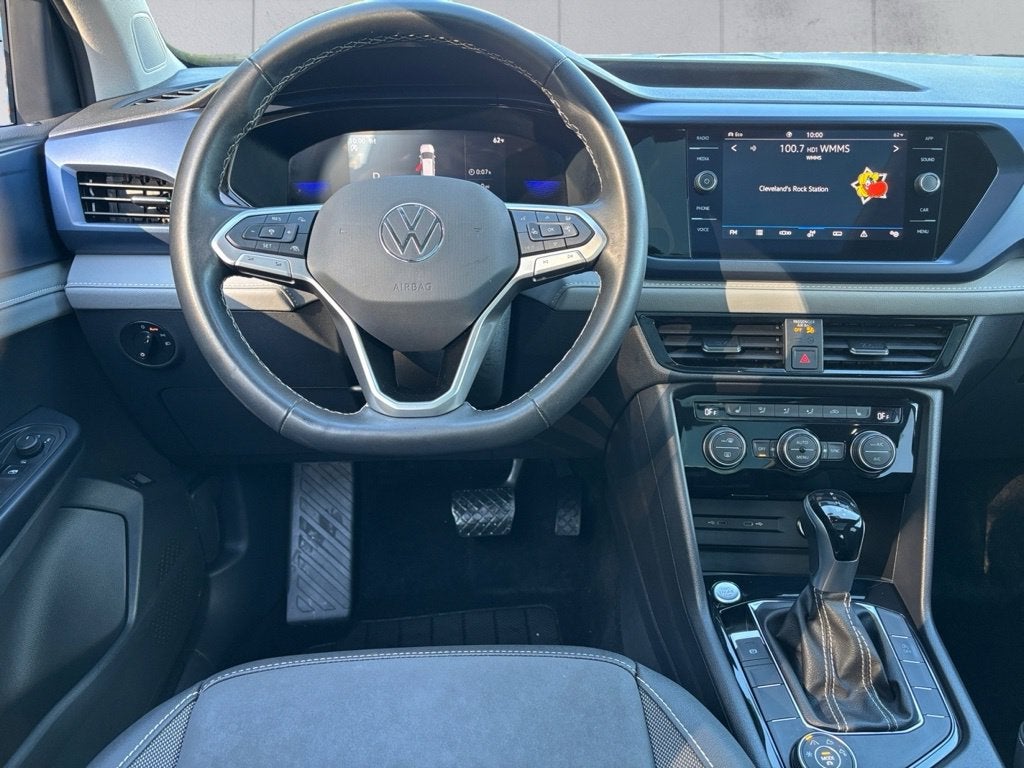 2024 Volkswagen Taos 1.5T SE