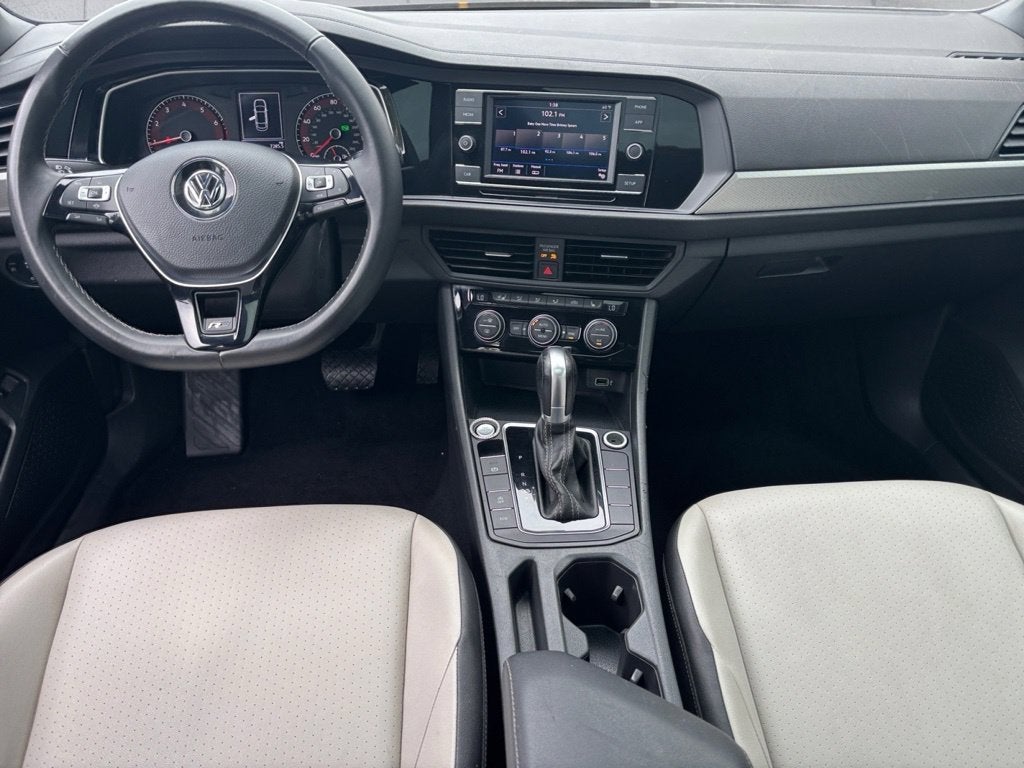 2019 Volkswagen Jetta R-Line