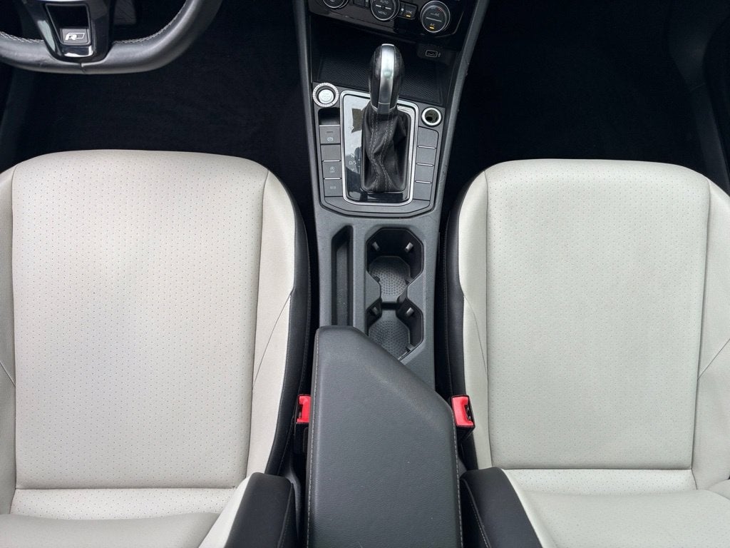 2019 Volkswagen Jetta R-Line
