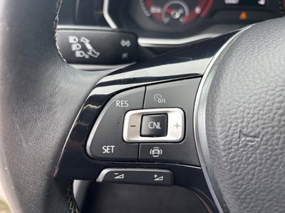 2019 Volkswagen Jetta R-Line
