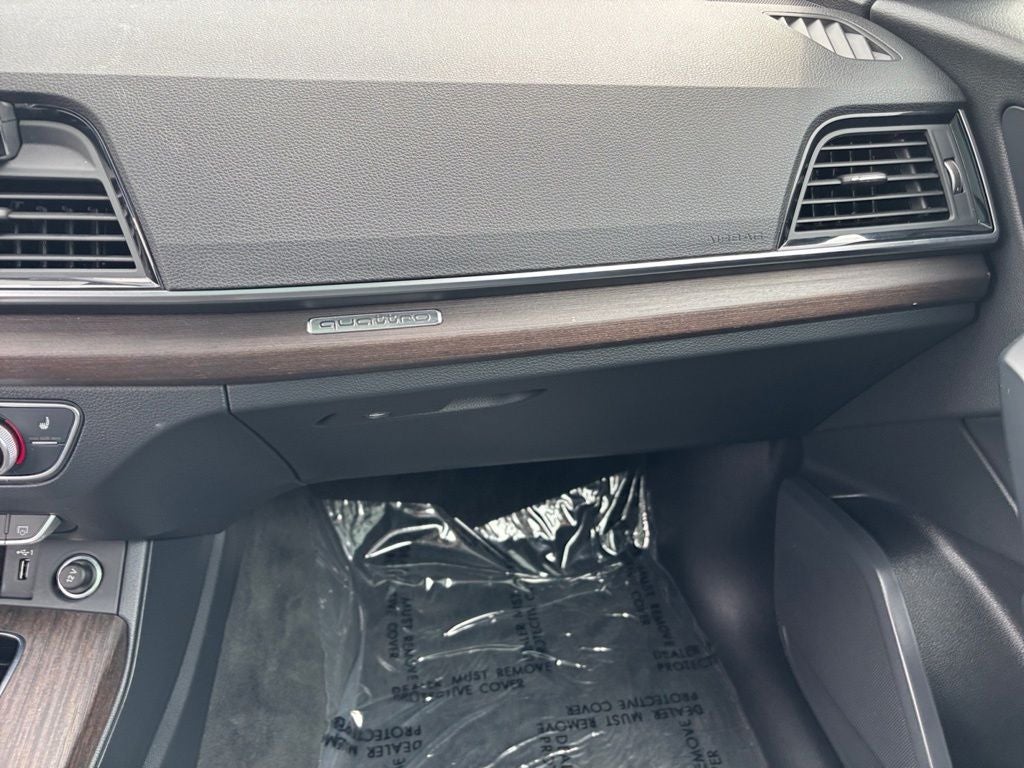2023 Audi Q5 Sportback 45 S line Premium quattro