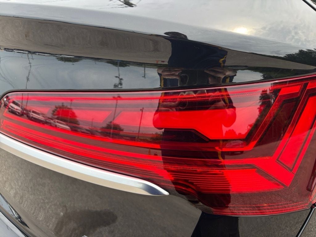 2023 Audi Q5 Sportback 45 S line Premium quattro