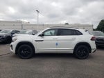 2026 Volkswagen Atlas Cross Sport SEL R-Line Black