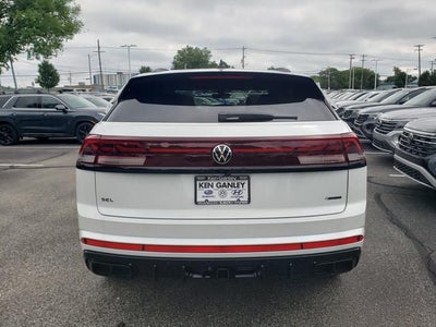 2026 Volkswagen Atlas Cross Sport SEL R-Line Black