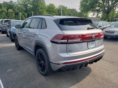 2026 Volkswagen Atlas Cross Sport SEL R-Line Black