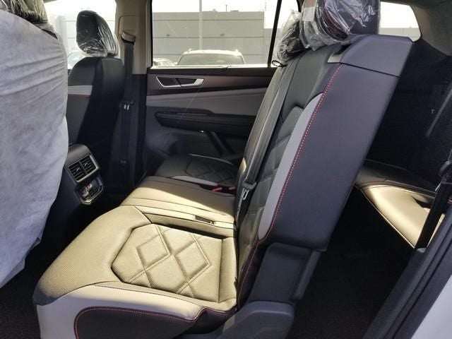 2026 Volkswagen Atlas Peak Edition