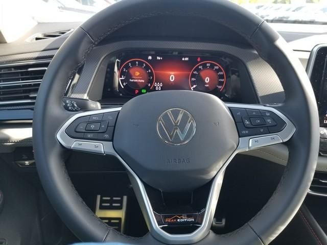 2026 Volkswagen Atlas Peak Edition