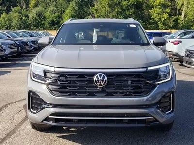 2026 Volkswagen Atlas Cross Sport SEL Premium R-Line