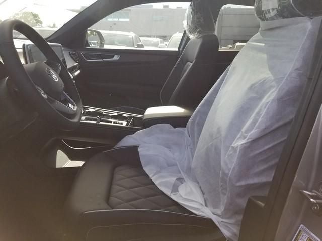 2026 Volkswagen Atlas Cross Sport SEL Premium R-Line
