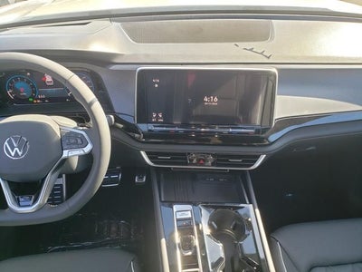 2026 Volkswagen Atlas Cross Sport SEL Premium R-Line