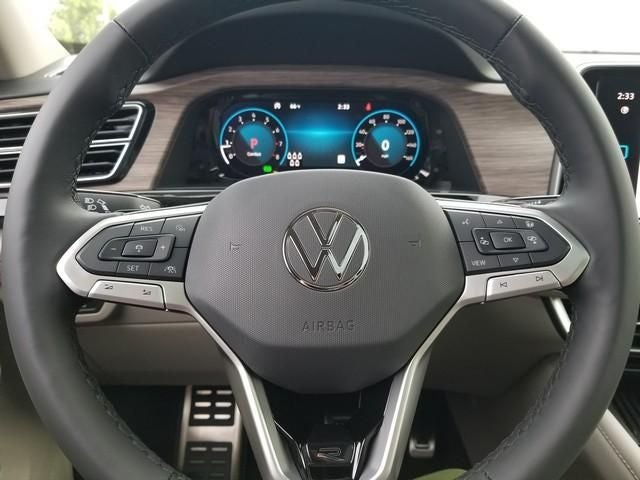 2026 Volkswagen Atlas SEL Premium R-Line