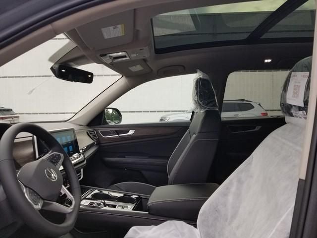 2026 Volkswagen Atlas SEL Premium R-Line