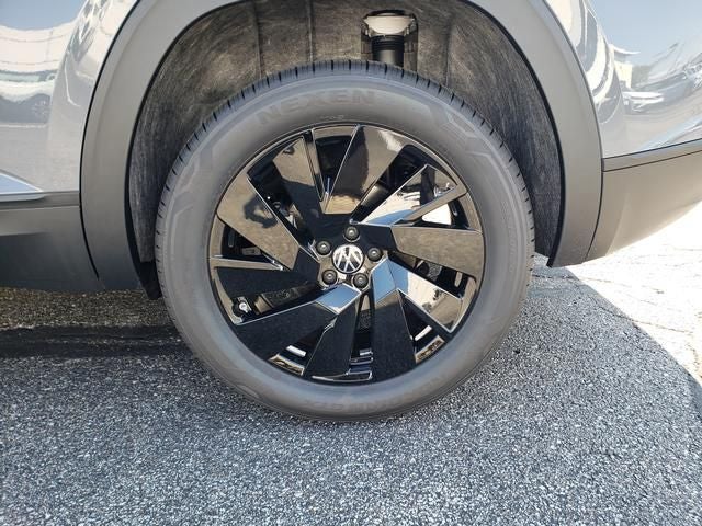 2026 Volkswagen Atlas Cross Sport SE w/Technology