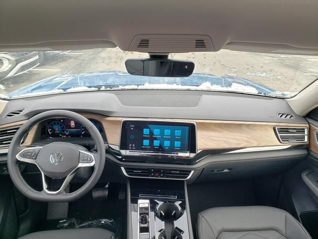 2026 Volkswagen Atlas SE w/Technology
