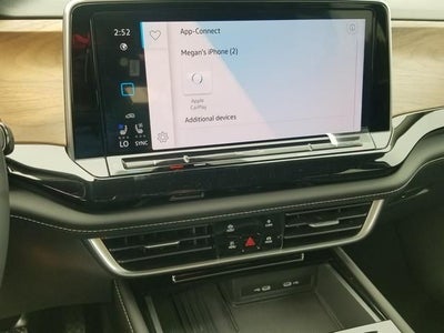 2026 Volkswagen Atlas SE w/Technology