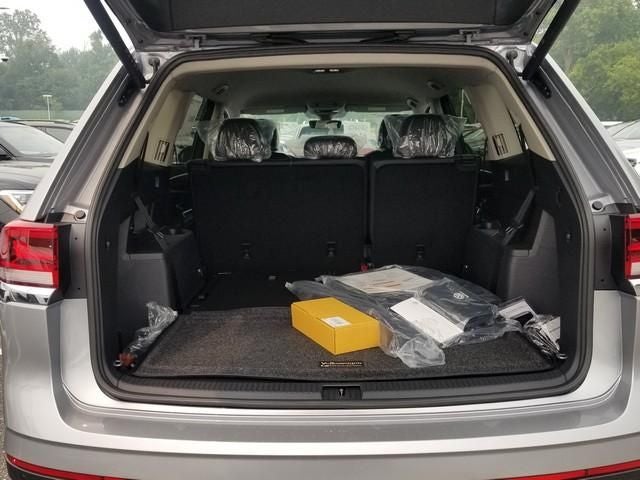 2026 Volkswagen Atlas SE w/Technology